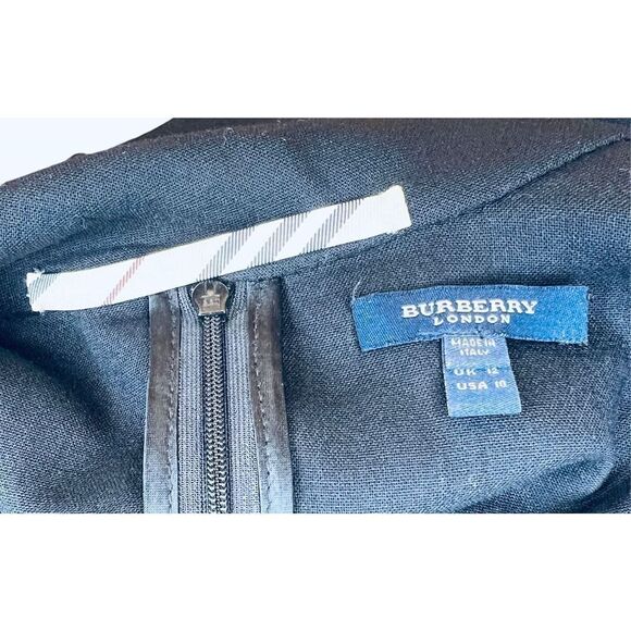 Burberry Black Sleeveless Wool Fold Over Collar Black Dress Size 10 - Picture 6 of 10